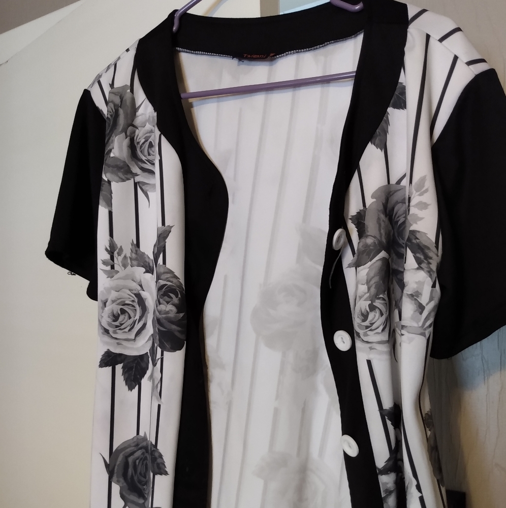 Tmani Button Down Jersey